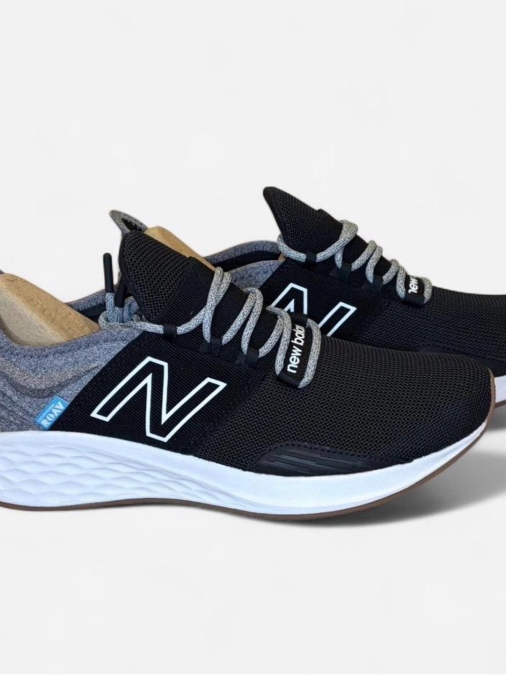 New Balance® Fresh Foam ROAV Men's Running Shoes